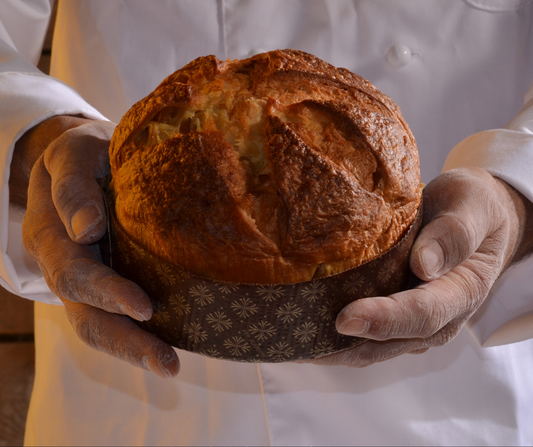 Un Natale di Gusto: Ecco Perché Scegliere un Panettone Artigianale